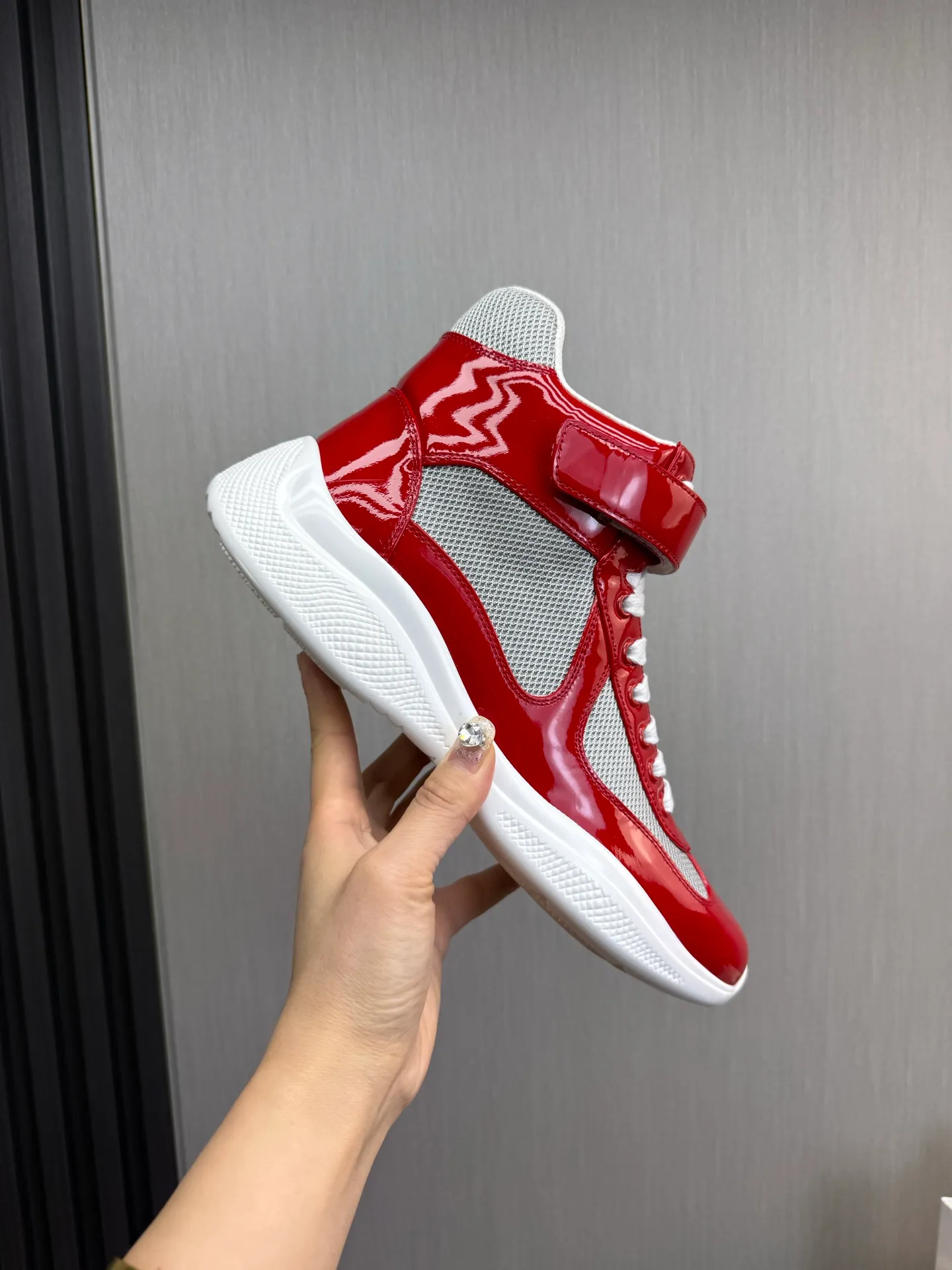 Men's shoes 700💰 [PRADA] Hot selling items🔥Must be recommended every day~~ Official website synchronized, 1:1 high quality shipments✔️ Imported cowhide fabric, cowhide lining, original bottom, high-end airplane box packaging🎁 38-45 (38.45 custom-made, non-refundable)